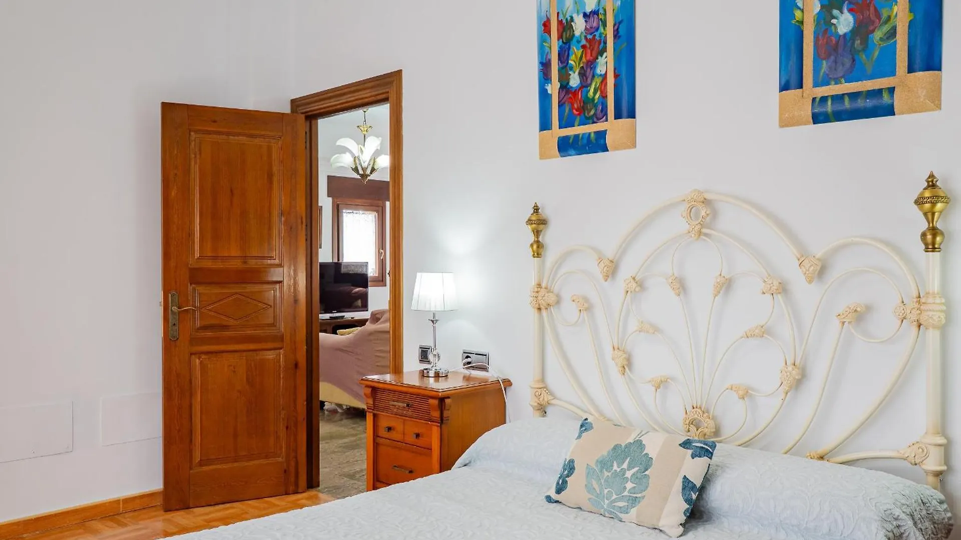 Cubo'S Villa Fina & Minigolf Included Malaga Spain